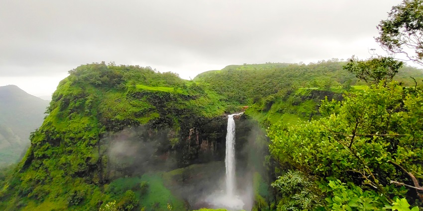 Sojha Waterfall